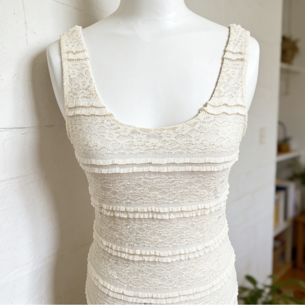 BNWT Forever 21 lace overlay cream crochet bodycon mini tank dress size L